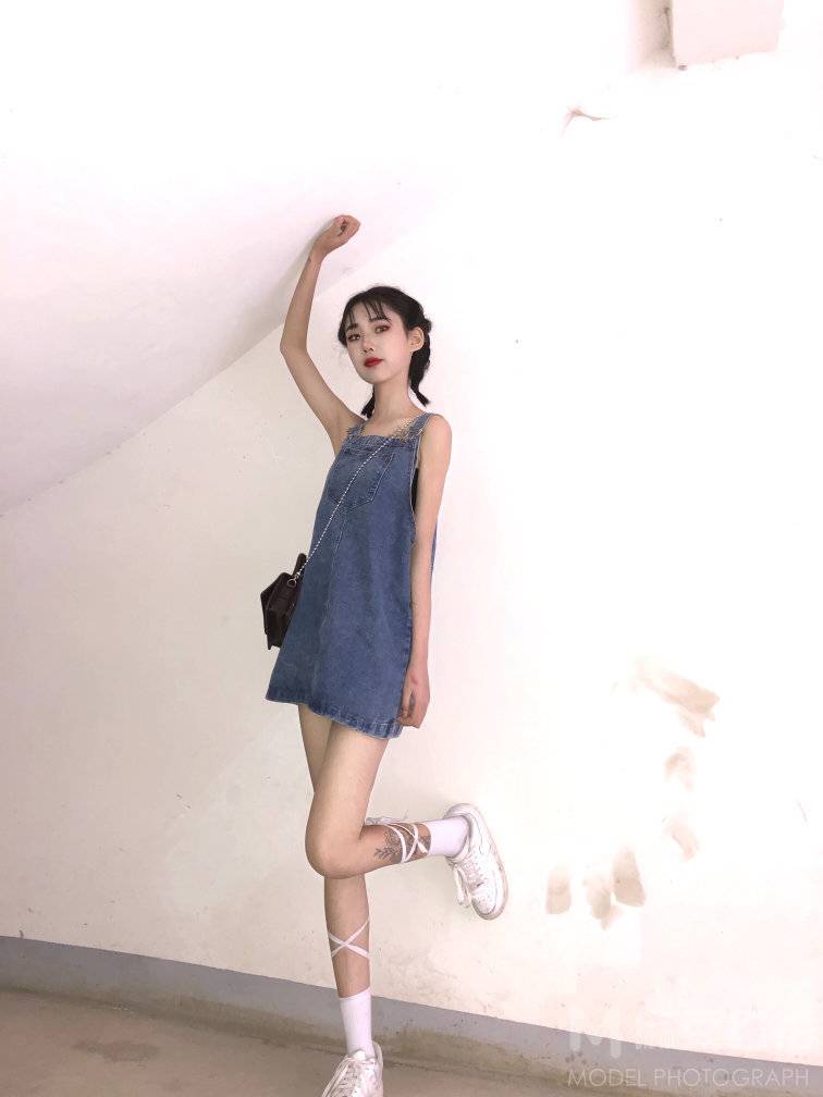 清新模特