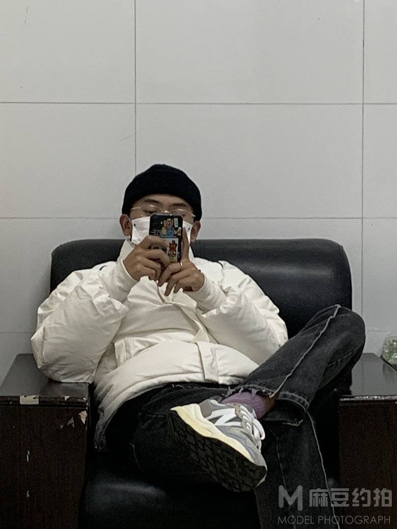 黑白模特