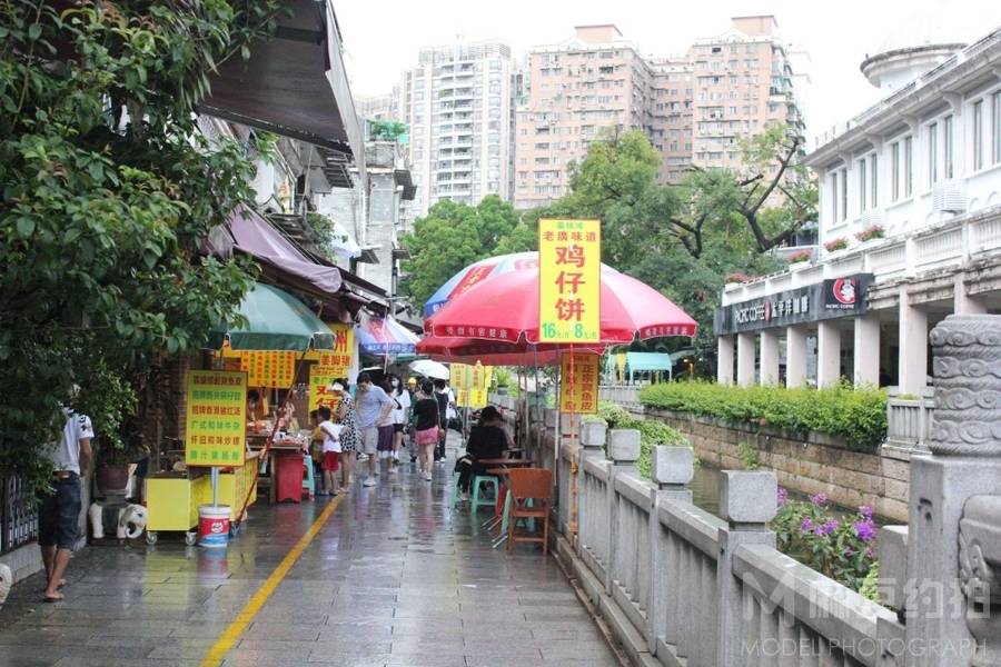 纪实模特