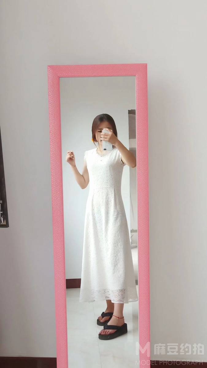 清新模特