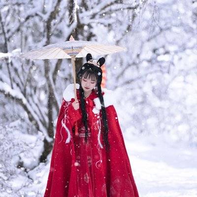 汉服模特