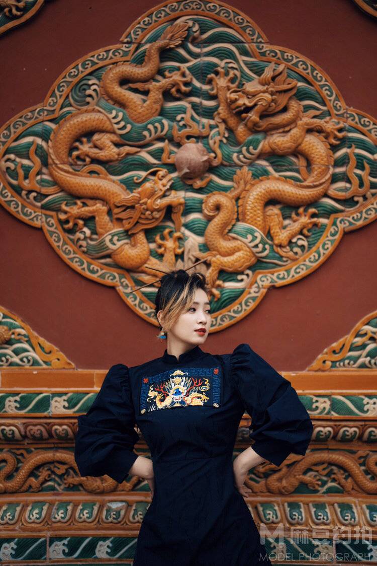 胶片模特