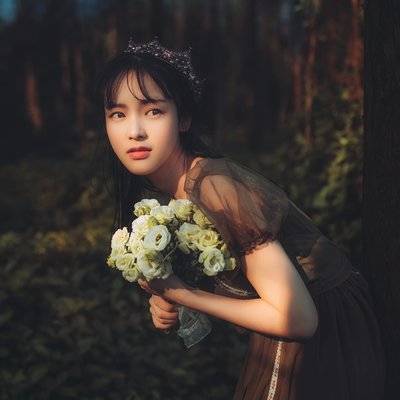 情绪模特