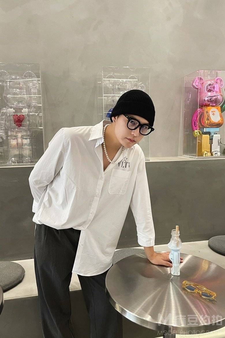 暗黑模特