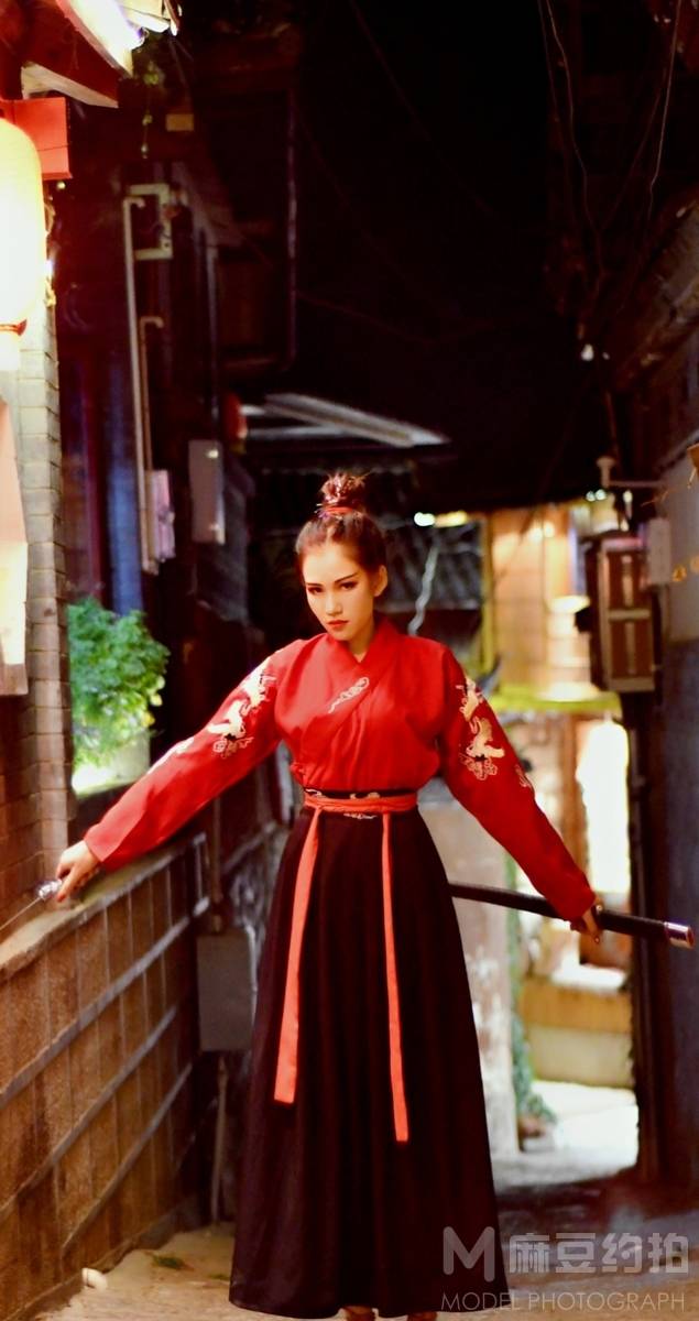 汉服模特