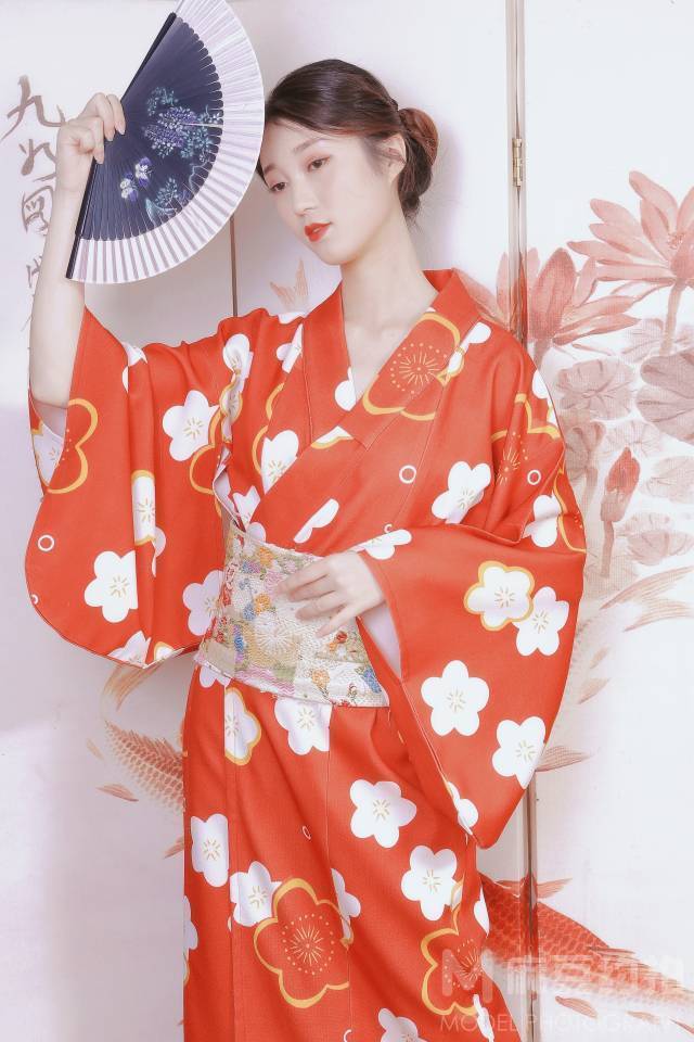 和服模特