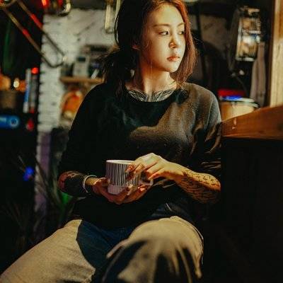 黑白模特