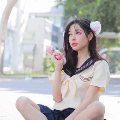 校园模特