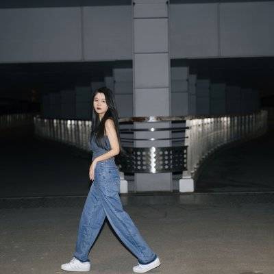 夜景模特