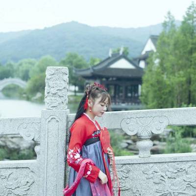 汉服模特