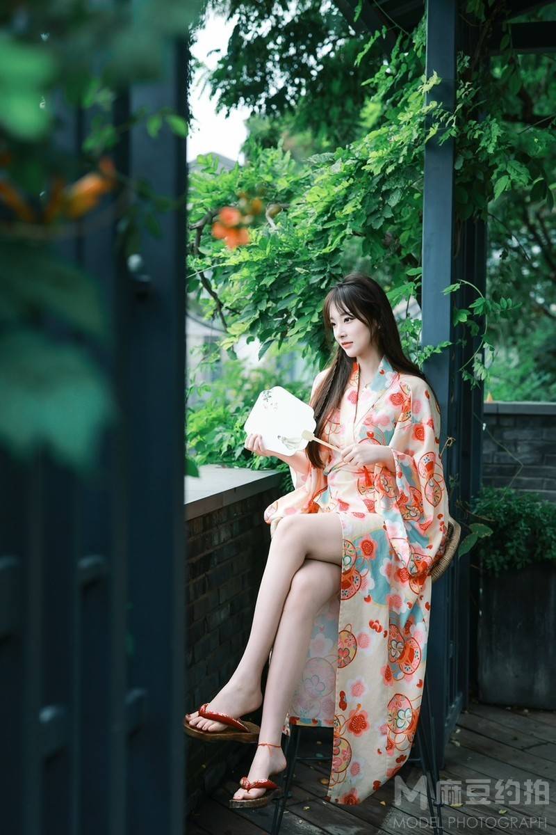胶片模特