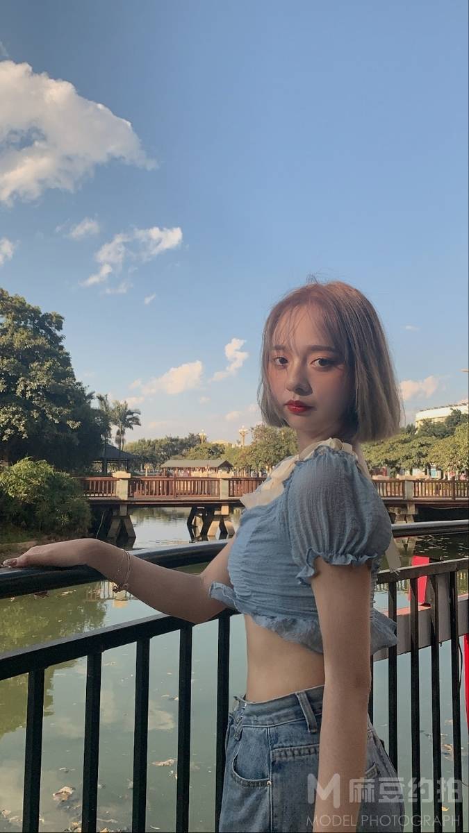少女模特