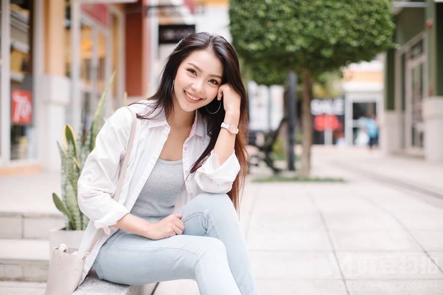 校园模特