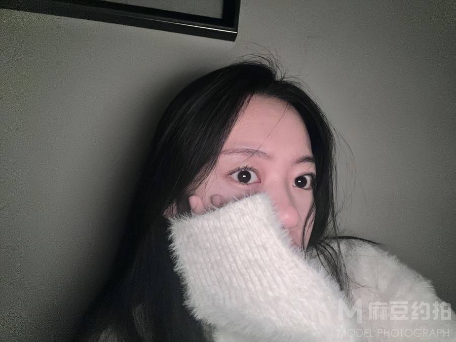 黑白模特