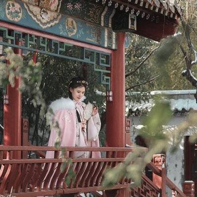汉服模特