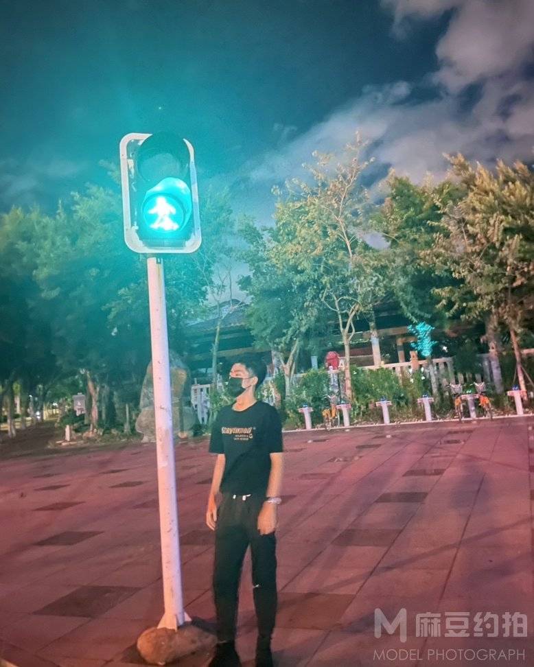 夜景模特