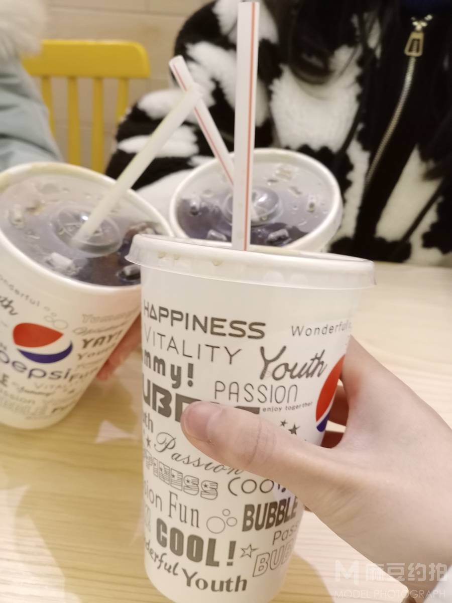 清新模特