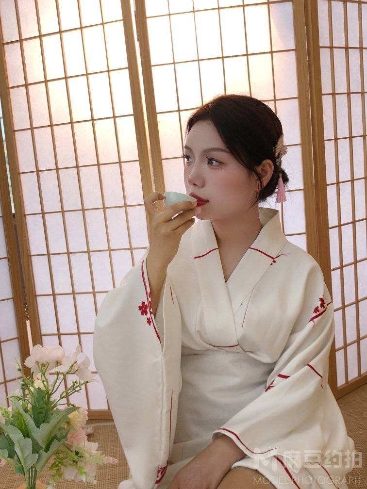 和服模特