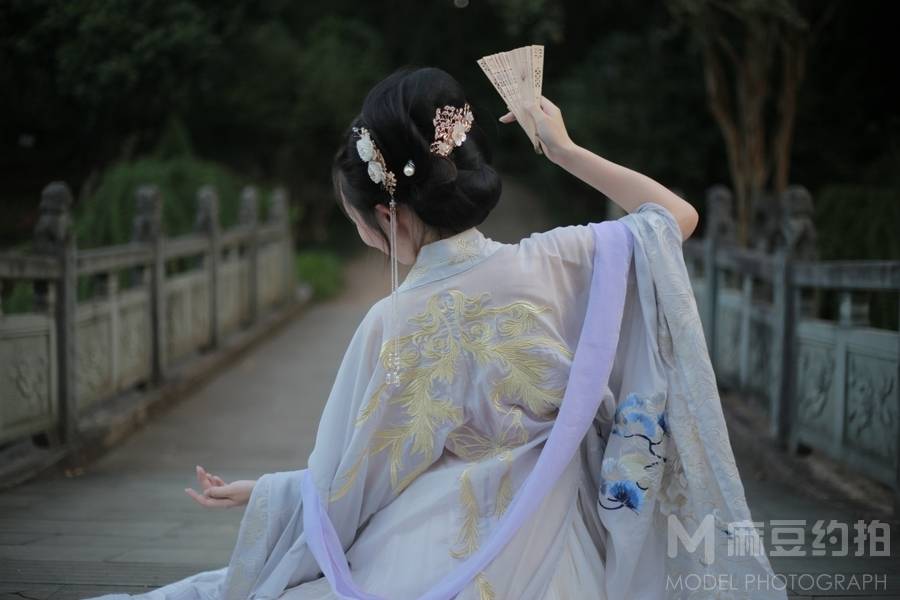 古风模特