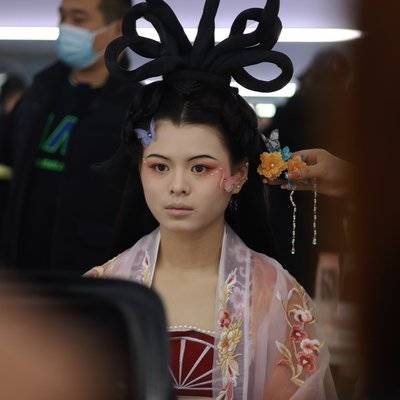汉服模特