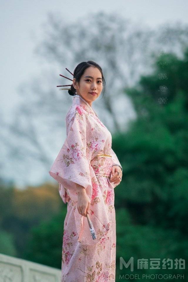 民国模特