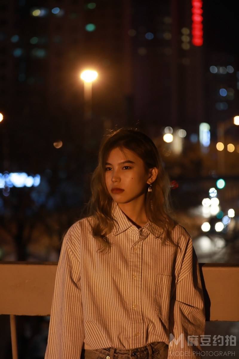 夜景模特