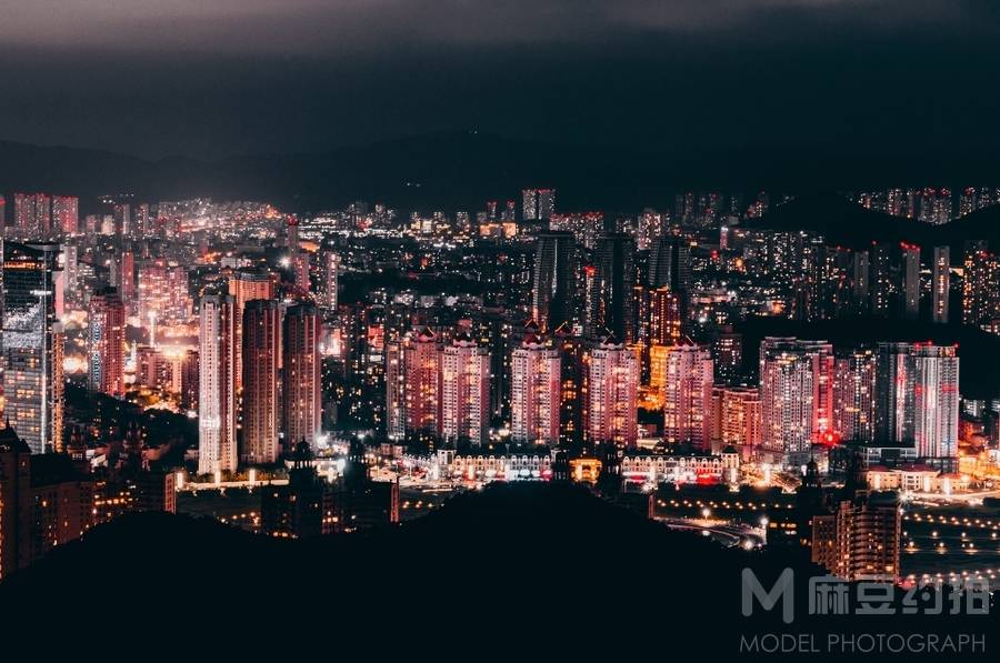 夜景模特