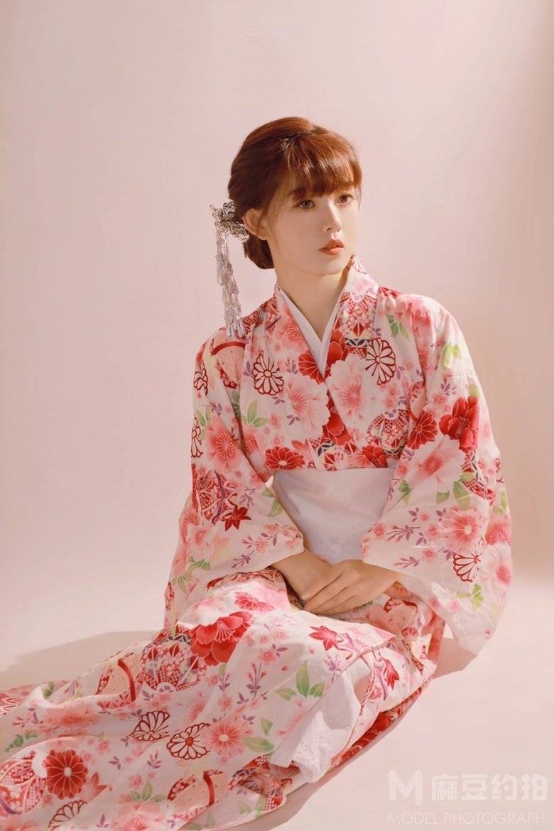 和服模特