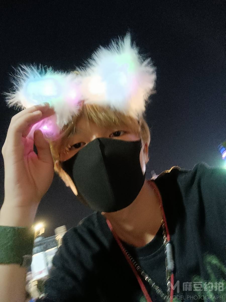 夜景模特