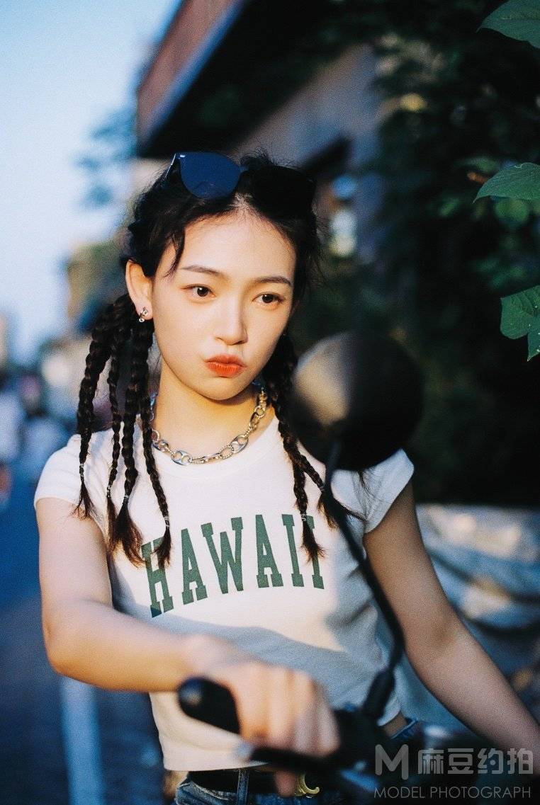 胶片模特