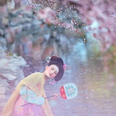 汉服模特
