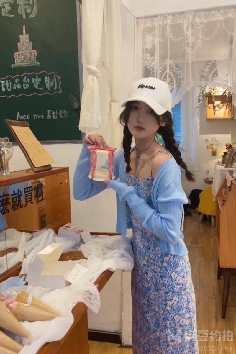 清新模特