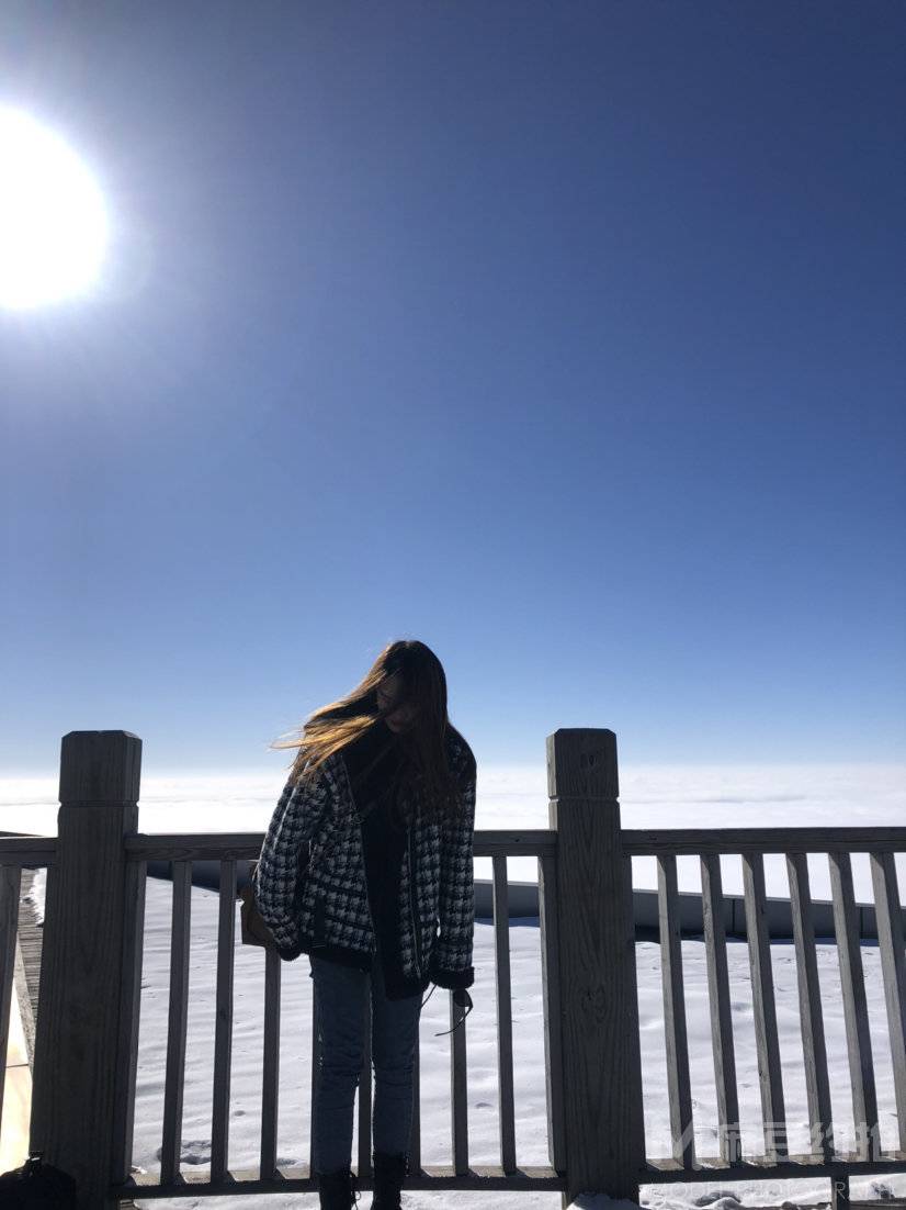 黑白模特