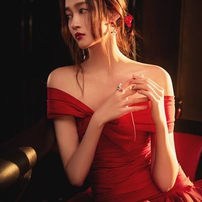 商务模特