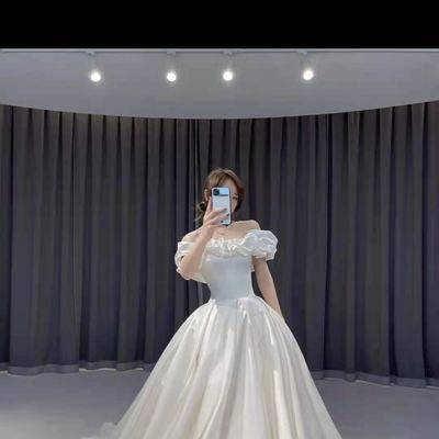 宝丽来模特