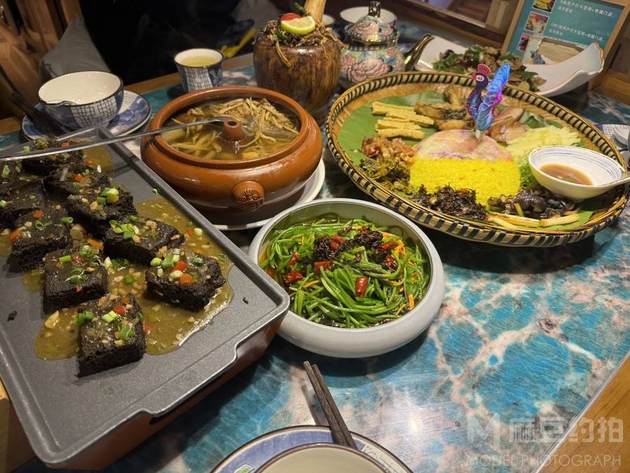 纪实模特