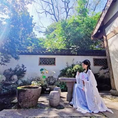 汉服模特