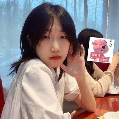宝丽来模特