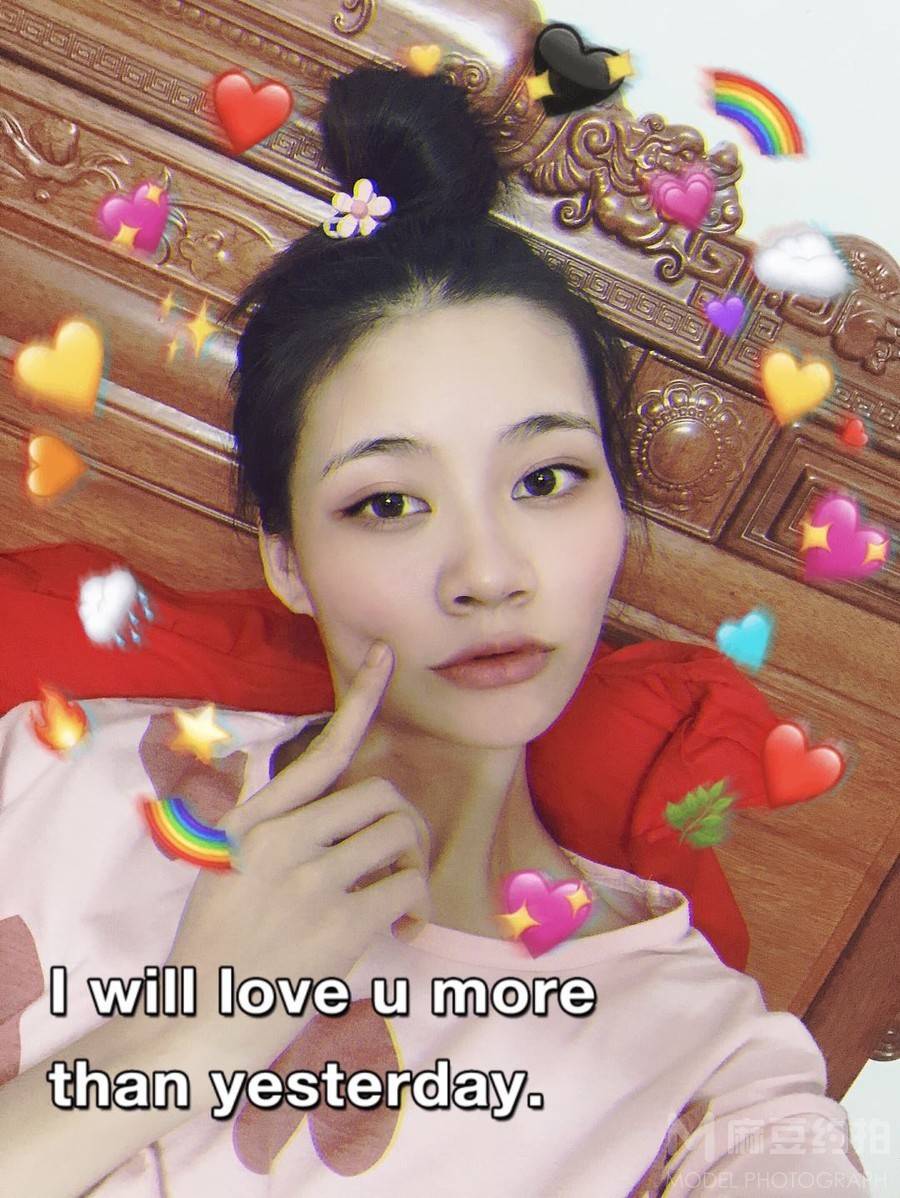 情绪模特