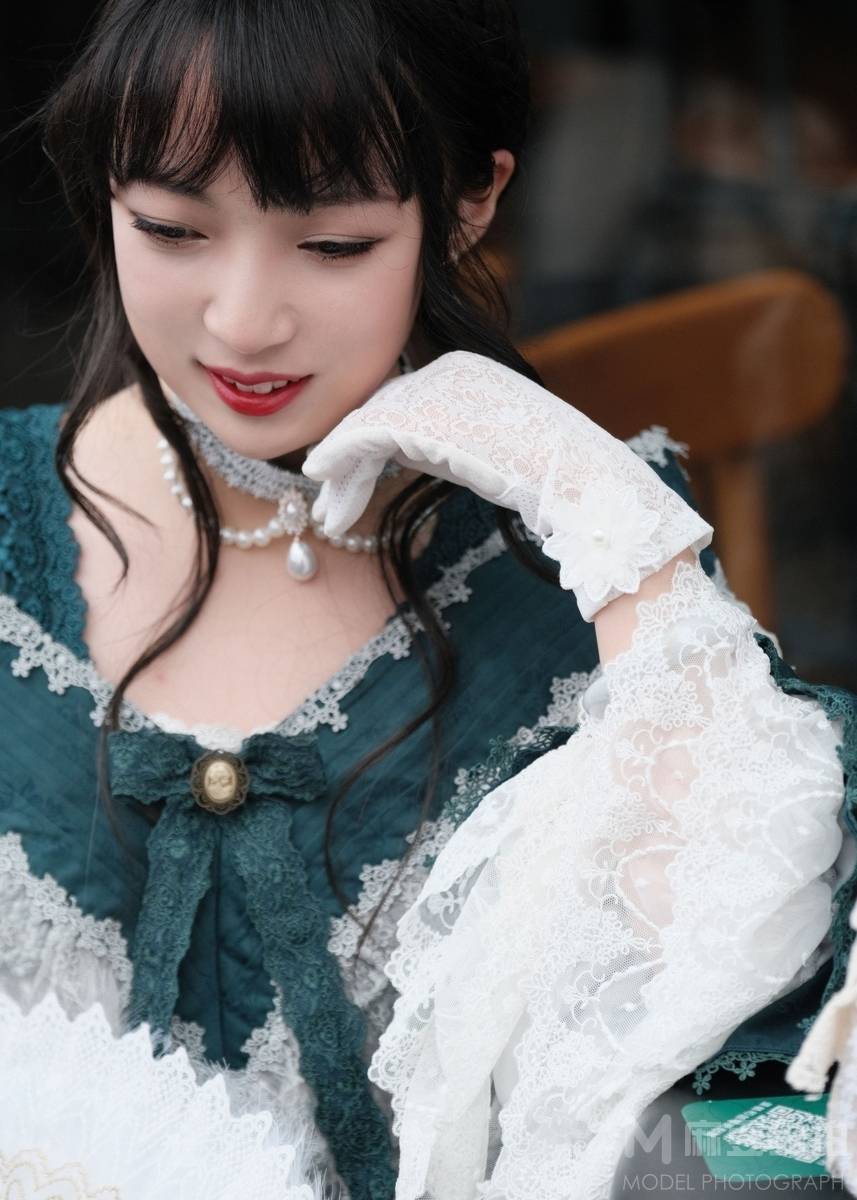 清新模特