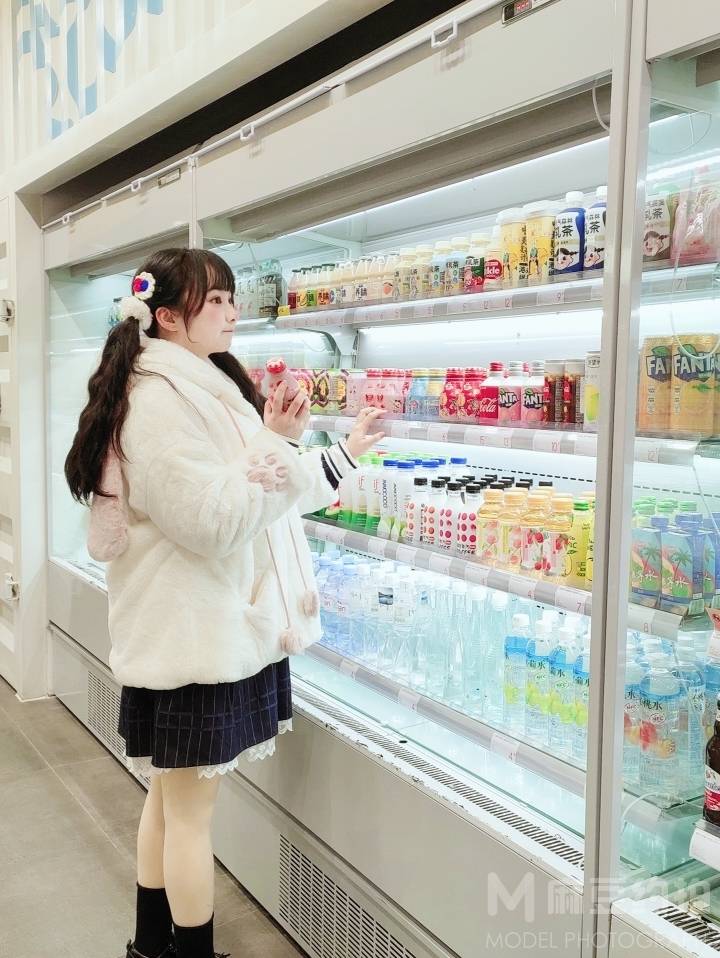 清新模特