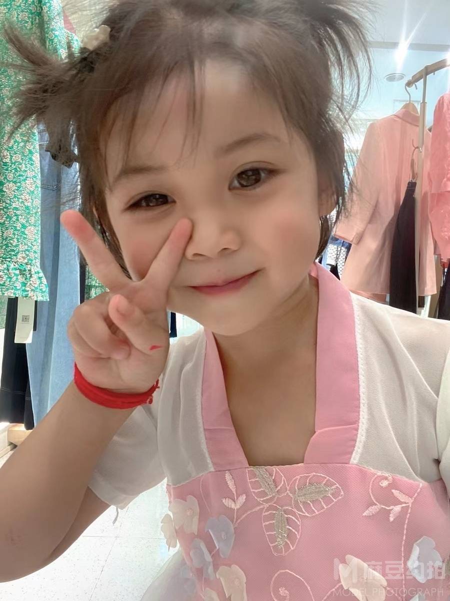 儿童摄影模特
