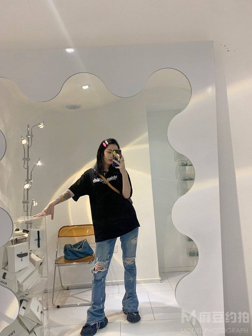 暗黑模特