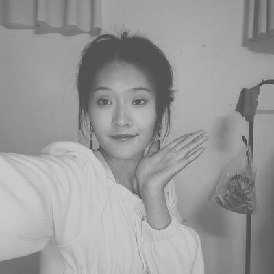 黑白模特