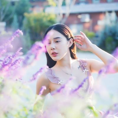 清新模特