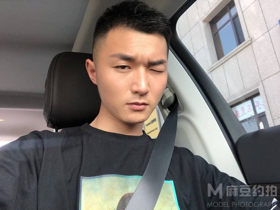 商务模特