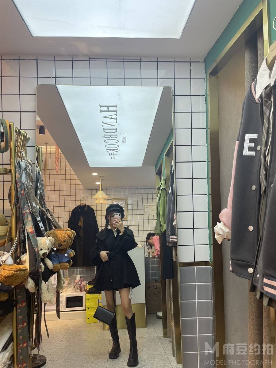 校园模特