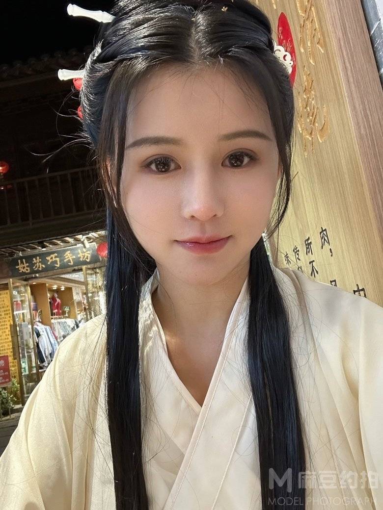 民国模特