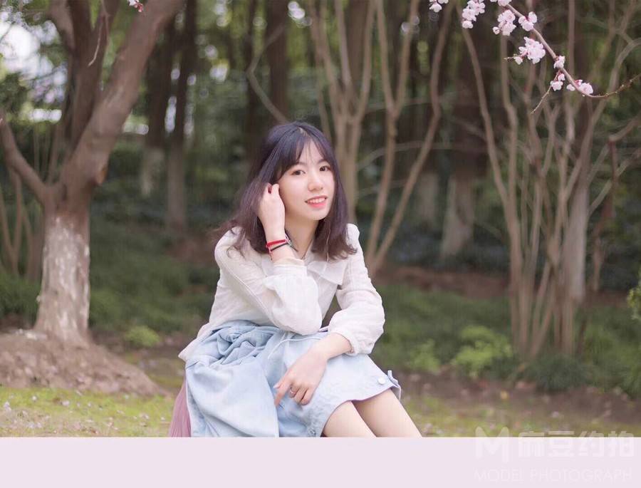 校园模特