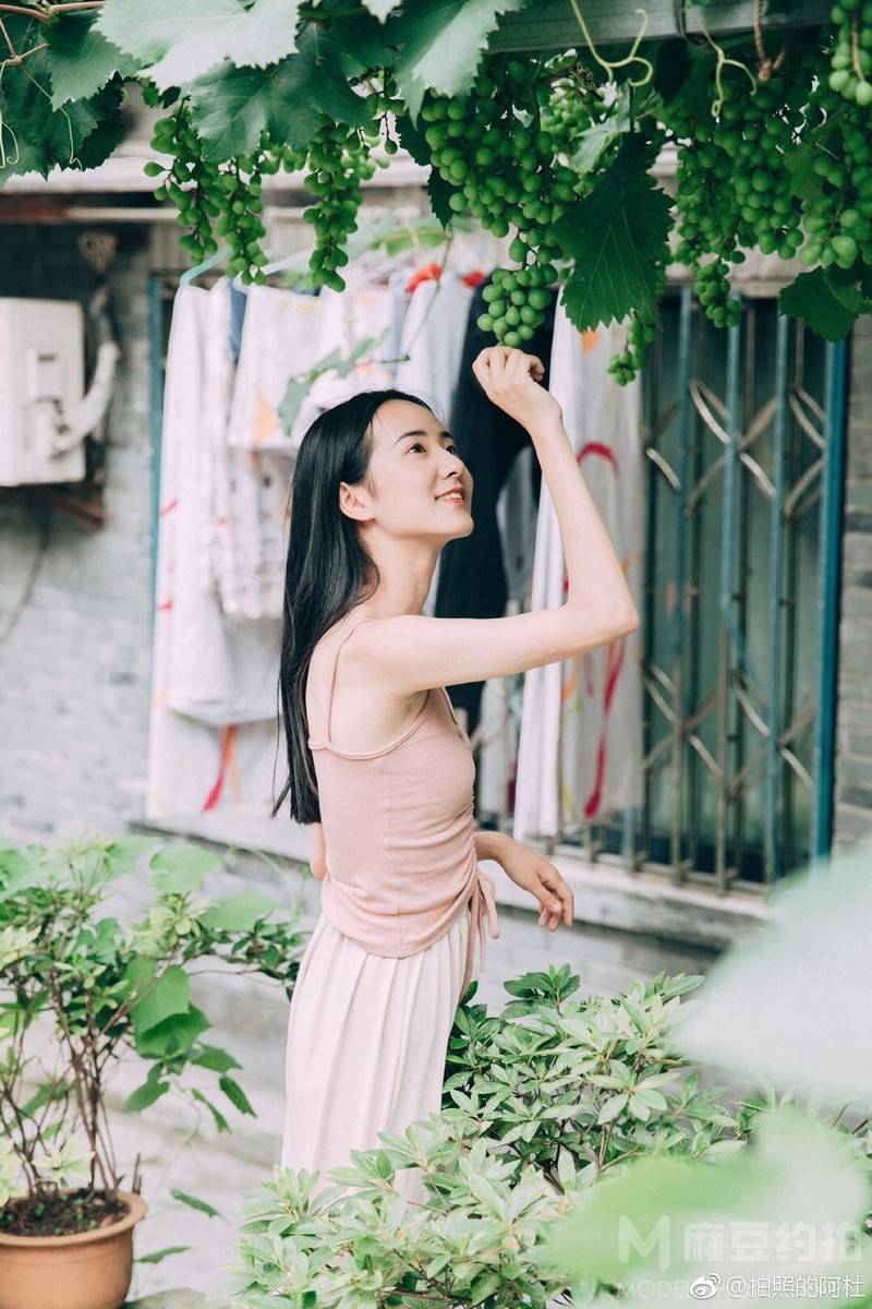 校园模特